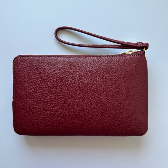 NWT Coach Tan and Red Cherry Print Wristlet - Picture 4 of 11